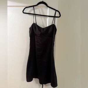 Urban Outfitters Midi with Bow In back